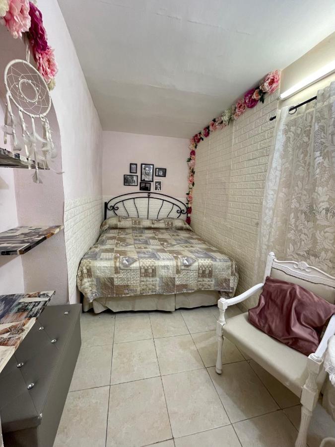 Napoli Flower'S Panzió Kültér fotó