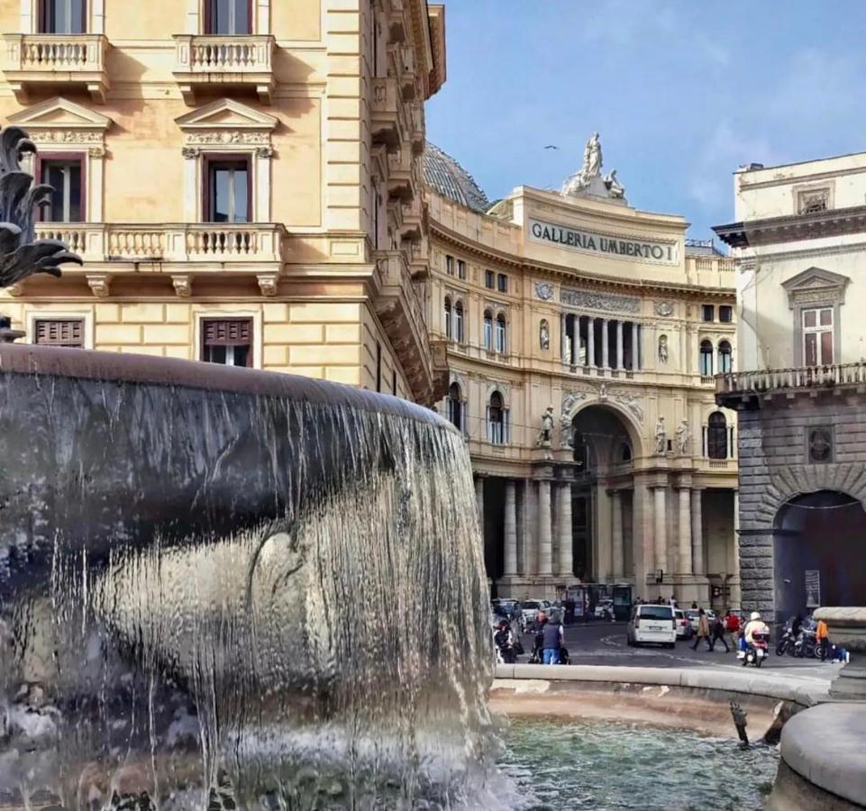 Napoli Flower'S Panzió Kültér fotó
