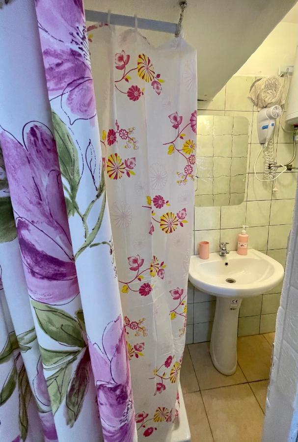 Napoli Flower'S Panzió Kültér fotó